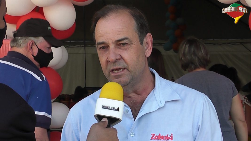VALDIR ZALESKI – empresário